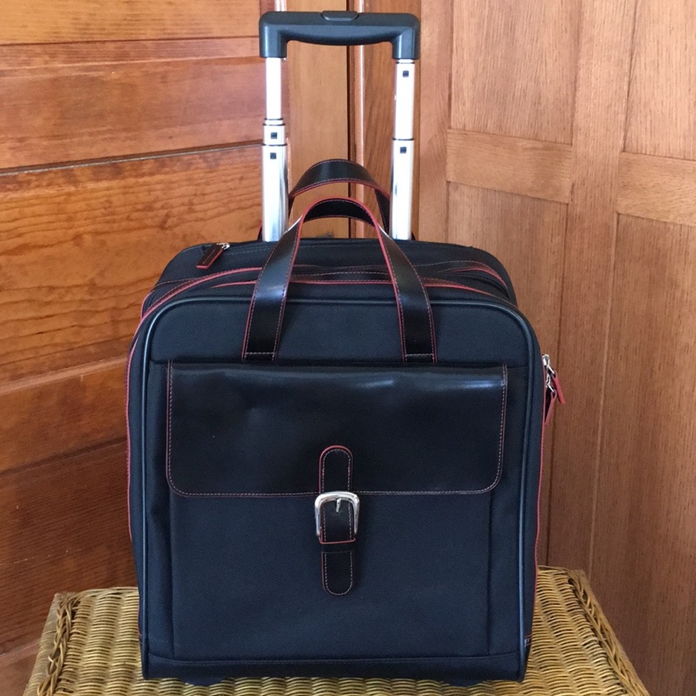 Jack George’s Milano Vertical Wheeled Brief Case. - Picture 5 of 6